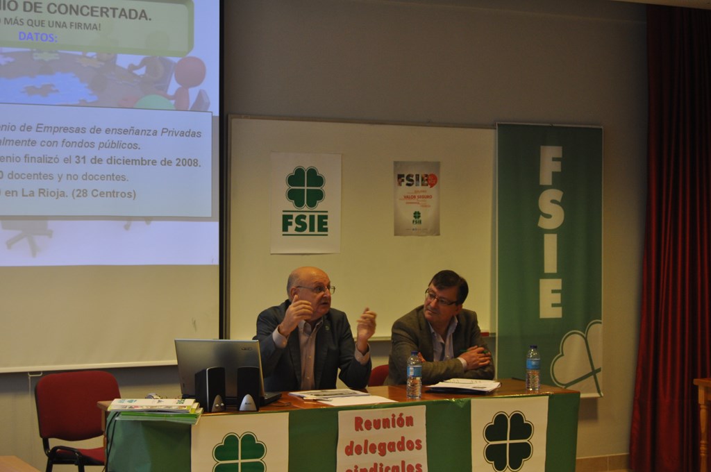 141031 REUNIÓN DELEGADOS CHEMA Y AGS